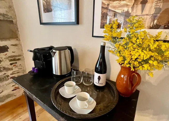 Alojamento de Acomodação e Pequeno-almoço Casa El Colibri *